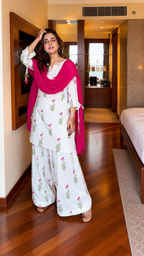 AAYSHA WHITE FLORAL FARSHI SUIT SET