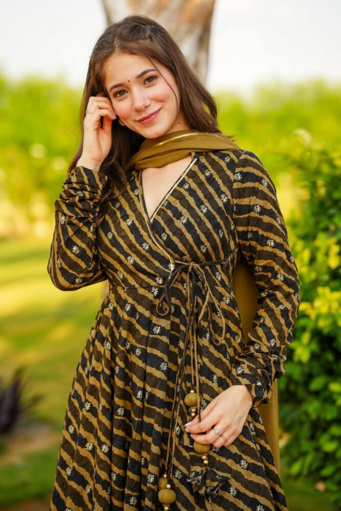 Danica Masterd Green Coloured Suit