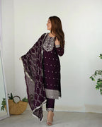 Liksha's Premium Quality Suit Set