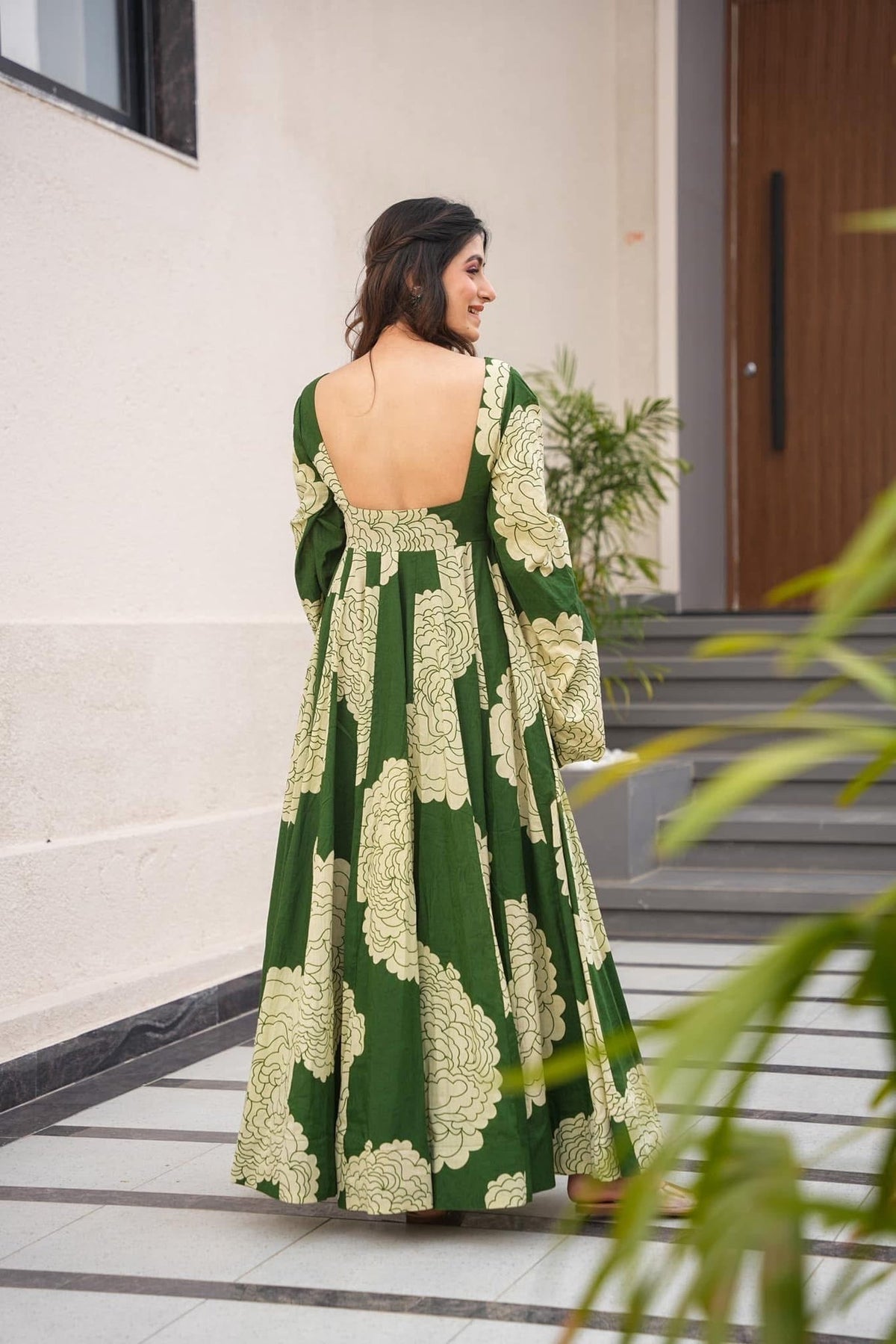Vaanya 's Premium Designer Gown