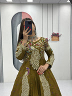Premium Quality Heavy Traditional Crop Top with Shrug
