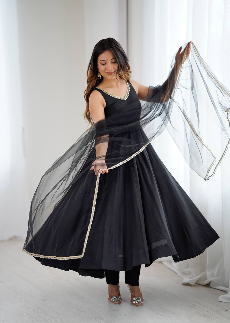 Kiyara Black Color Anarkali Suit Set [Sleeves Fabric Attached]