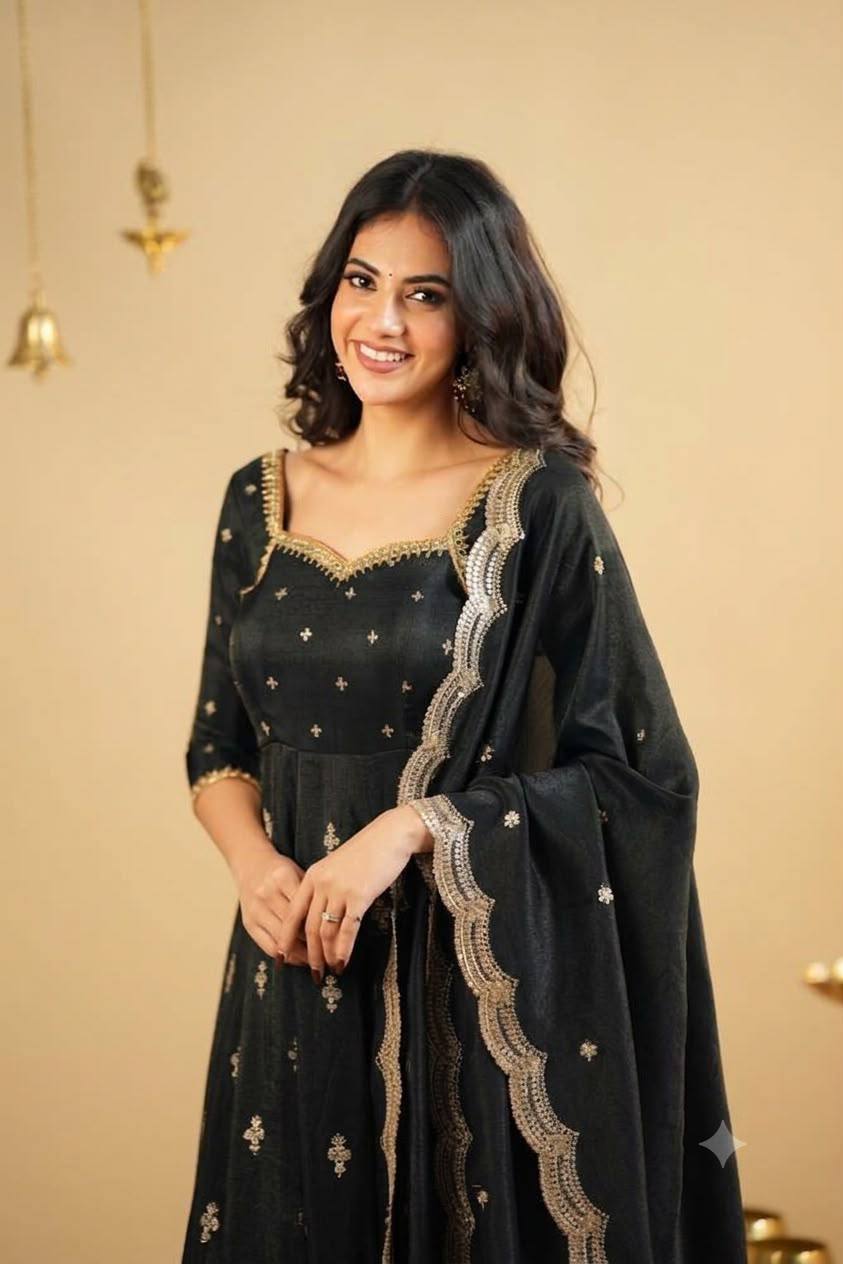 Black Cosmo Slit Anarkali Premium Suit Set